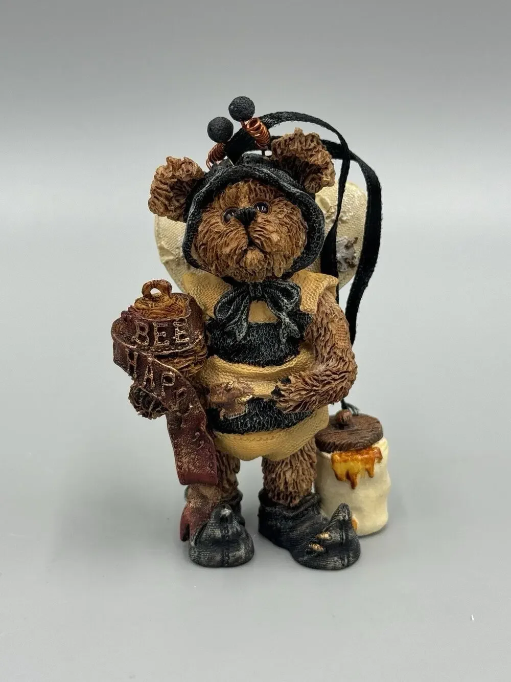 Vintage Boyd’s Bears Ornament “Sunny Buzzby… Bee Happy” #25714